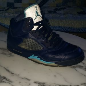 Hornet Grapes! exclusive color, cheap..NO BOX,